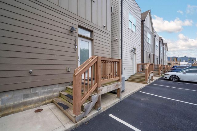 1325 Central Avenue, Chattanooga, TN 37408