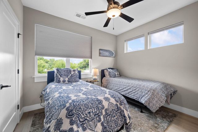 1325 Central Avenue, Chattanooga, TN 37408