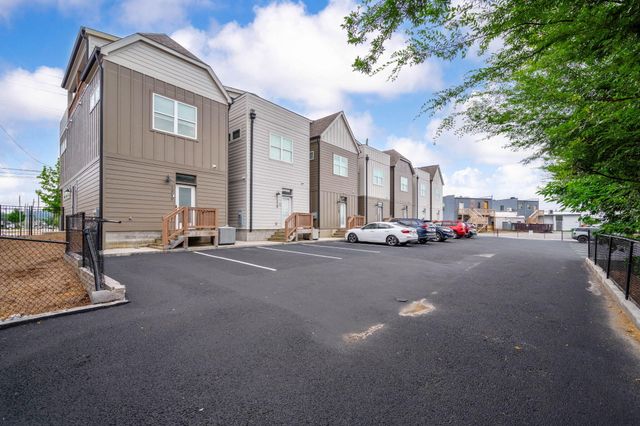 1325 Central Avenue, Chattanooga, TN 37408