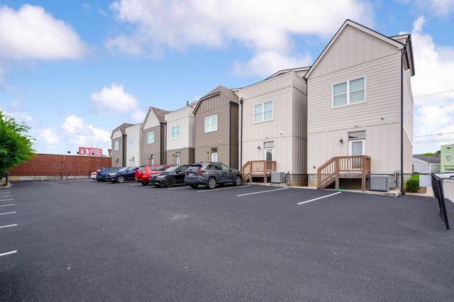 1325 Central Avenue, Chattanooga, TN 37408