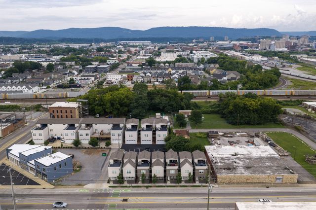 1325 Central Avenue, Chattanooga, TN 37408