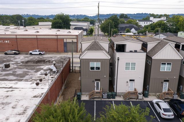 1325 Central Avenue, Chattanooga, TN 37408