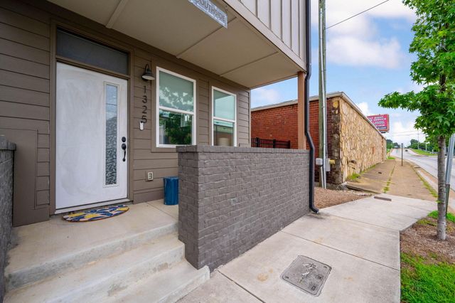 1325 Central Avenue, Chattanooga, TN 37408