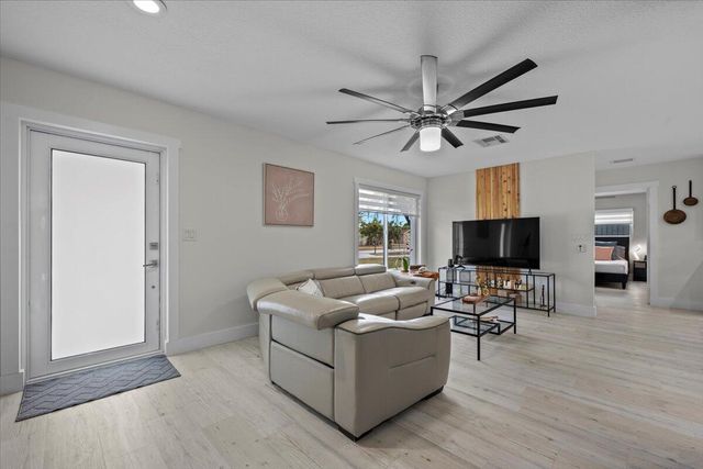 1591 Wyndcliff Drive, Wellington, FL 33414