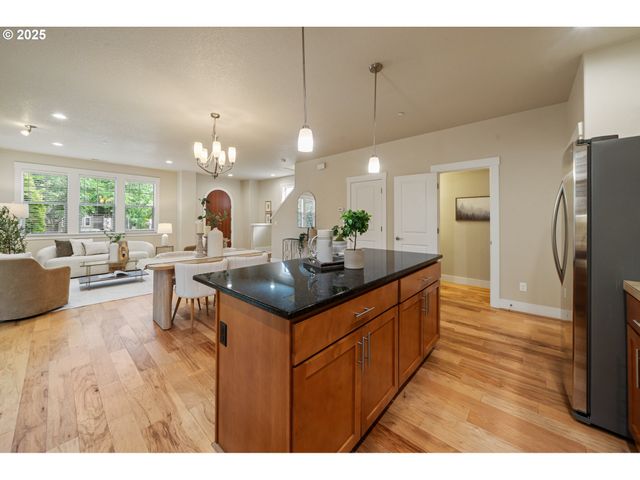 12150 Sw LAUSANNE St, Wilsonville, OR 97070