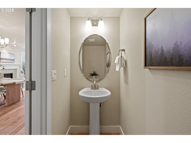 12150 Sw LAUSANNE St, Wilsonville, OR 97070