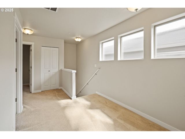 12150 Sw LAUSANNE St, Wilsonville, OR 97070