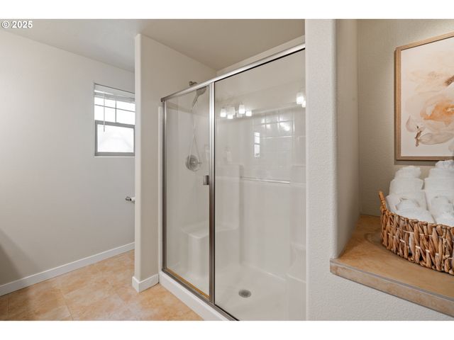 12150 Sw LAUSANNE St, Wilsonville, OR 97070