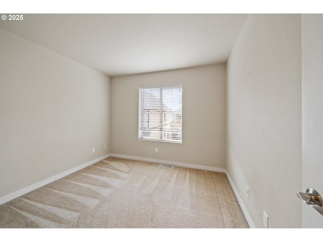 12150 Sw LAUSANNE St, Wilsonville, OR 97070