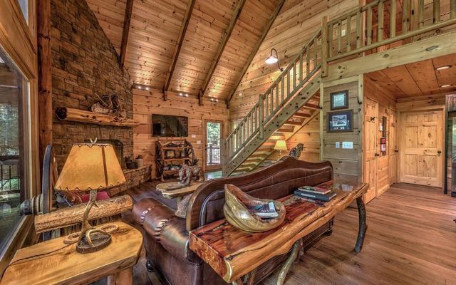 343 Muller Lane, Ellijay, GA 30540