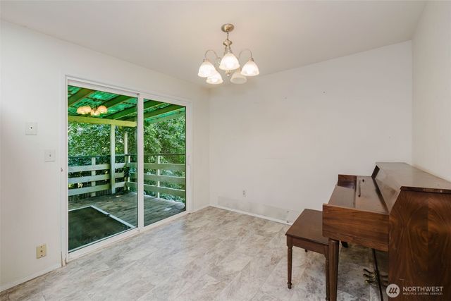 7300 Trica Avenue NE, Bremerton, WA 98311