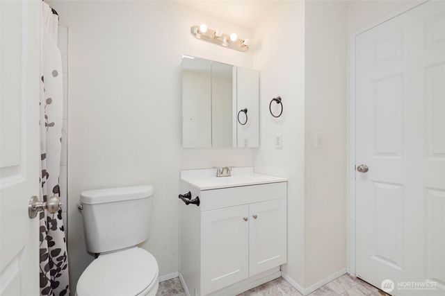 7300 Trica Avenue NE, Bremerton, WA 98311