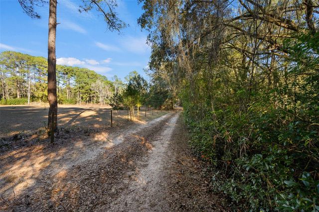 13076 SW 154TH STREET, Archer, FL 32618