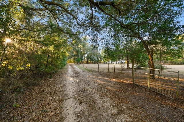 13076 SW 154TH STREET, Archer, FL 32618