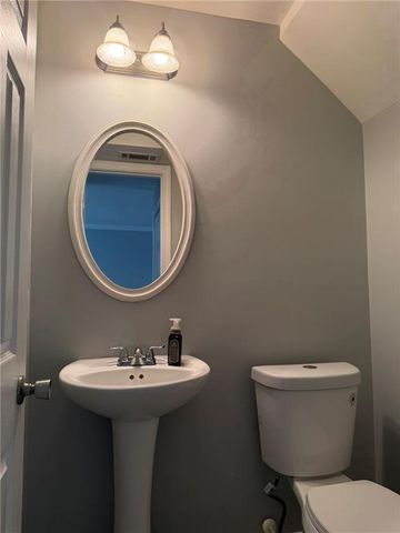 110 Summer Pl, Norcross, GA 30071