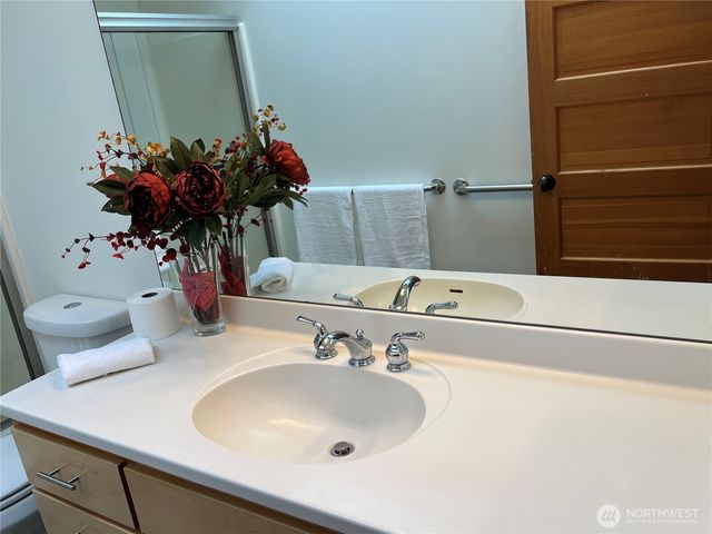 4518 91st Avenue SE, Mercer Island, WA 98040