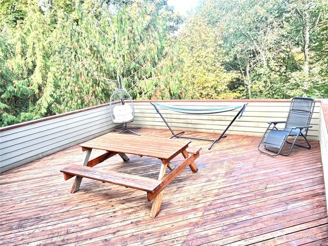 4518 91st Avenue SE, Mercer Island, WA 98040