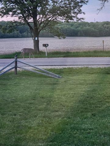 523 County Rd A Road, Oxford, WI 53952