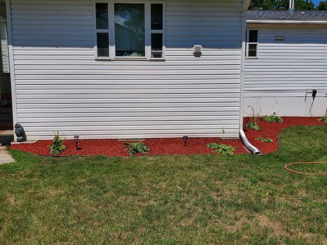 523 County Rd A Road, Oxford, WI 53952