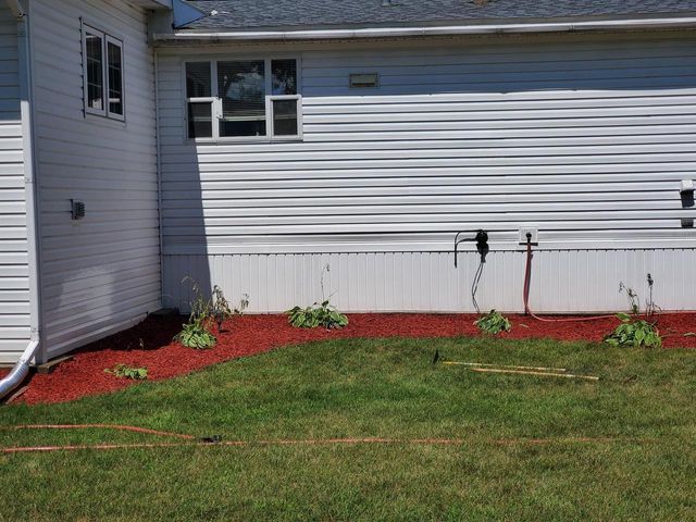 523 County Rd A Road, Oxford, WI 53952