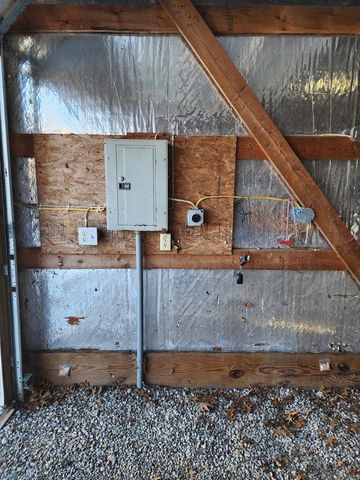 523 County Rd A Road, Oxford, WI 53952