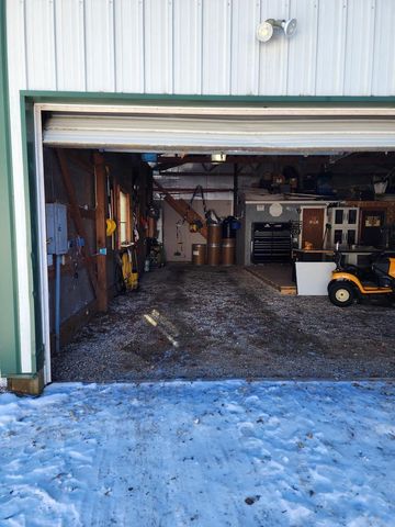 523 County Rd A Road, Oxford, WI 53952