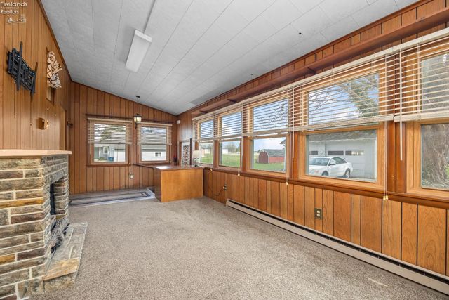 N 1009 5th Street, Fremont, OH 43420