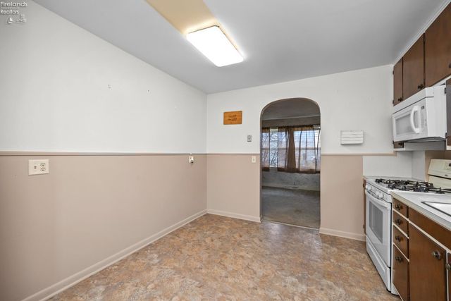 N 1009 5th Street, Fremont, OH 43420