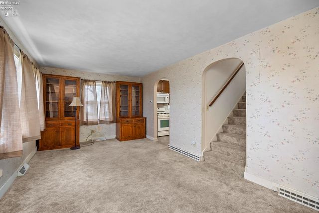 N 1009 5th Street, Fremont, OH 43420