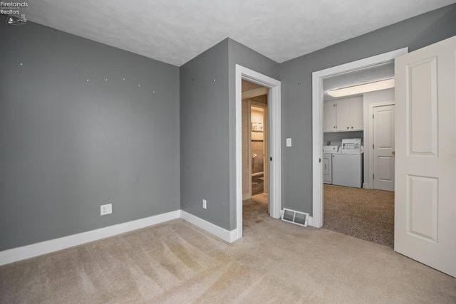 N 1009 5th Street, Fremont, OH 43420