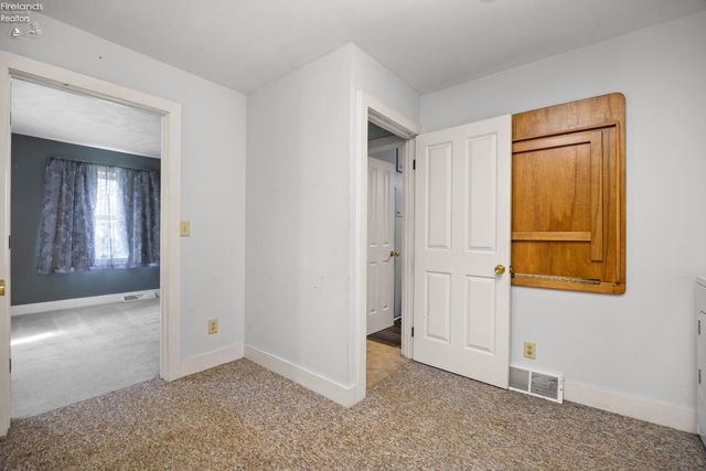 N 1009 5th Street, Fremont, OH 43420