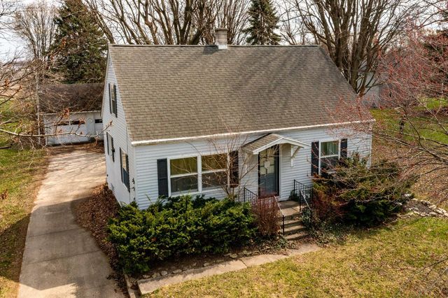 N 1009 5th Street, Fremont, OH 43420