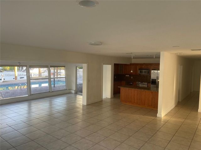 13205 Ortega Ln 0, North Miami, FL 33181