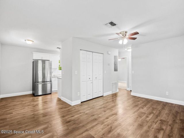 1325 17th Court SW, Vero Beach, FL 32962