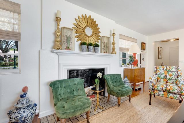 1542 GULFVIEW DRIVE, Sarasota, FL 34236