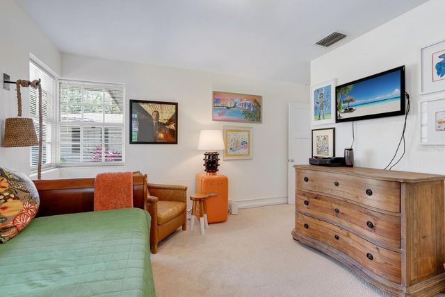 1542 GULFVIEW DRIVE, Sarasota, FL 34236