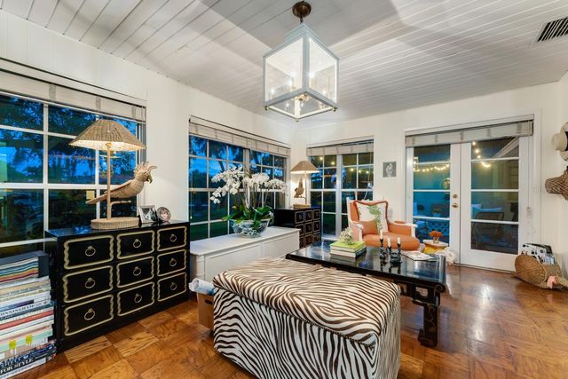 1542 GULFVIEW DRIVE, Sarasota, FL 34236