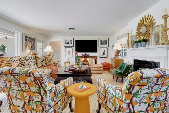 1542 GULFVIEW DRIVE, Sarasota, FL 34236