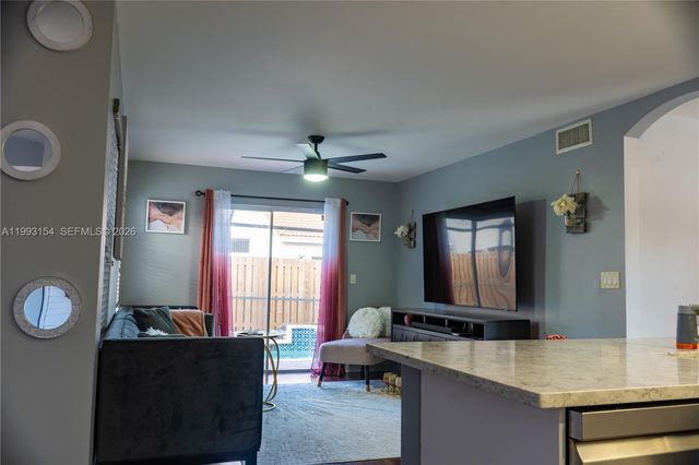 529 NW 47th Way, Coconut Creek, FL 33063