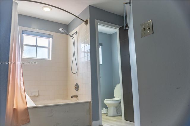 529 NW 47th Way, Coconut Creek, FL 33063