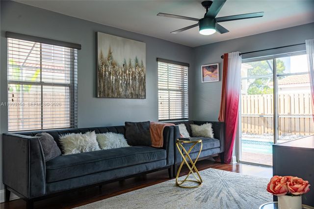 529 NW 47th Way, Coconut Creek, FL 33063