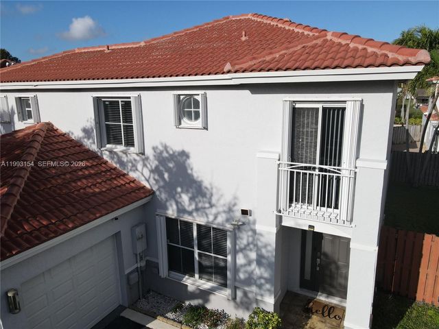 529 NW 47th Way, Coconut Creek, FL 33063