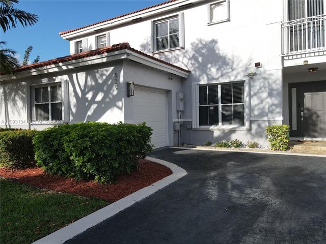 529 NW 47th Way, Coconut Creek, FL 33063