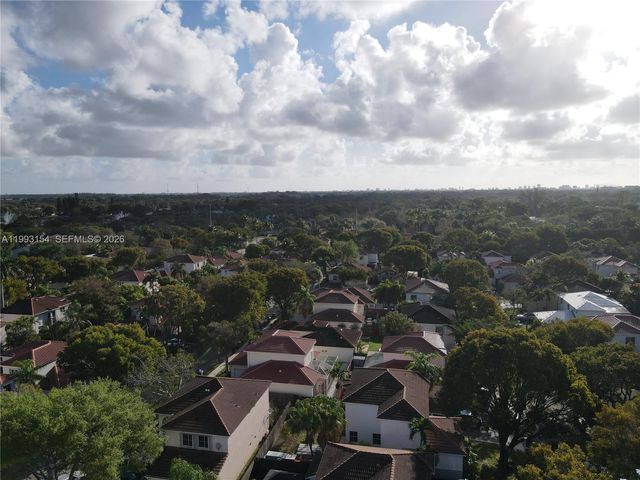 529 NW 47th Way, Coconut Creek, FL 33063