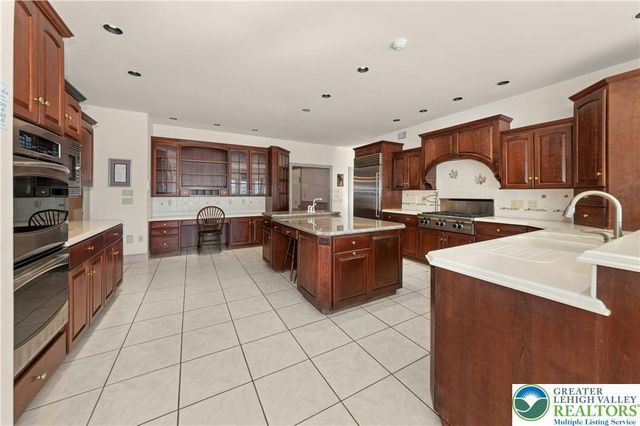 3640 Manor Road, Bethlehem, PA 18020