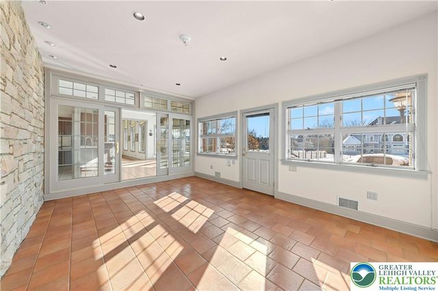 3640 Manor Road, Bethlehem, PA 18020