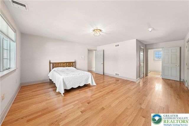 3640 Manor Road, Bethlehem, PA 18020