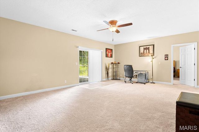 400 Grand Orchid Road, O'fallon, IL 62269