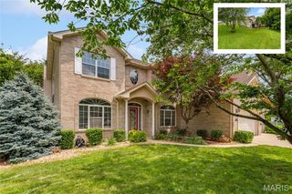 400 Grand Orchid Road, O'fallon, IL 62269