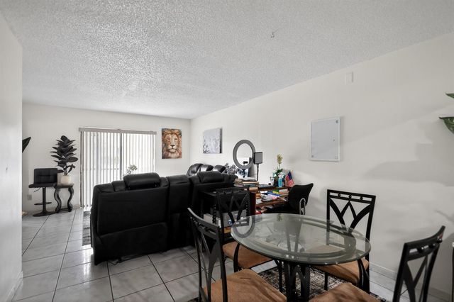 20805 NE 8th Court 101-21, Miami, FL 33179